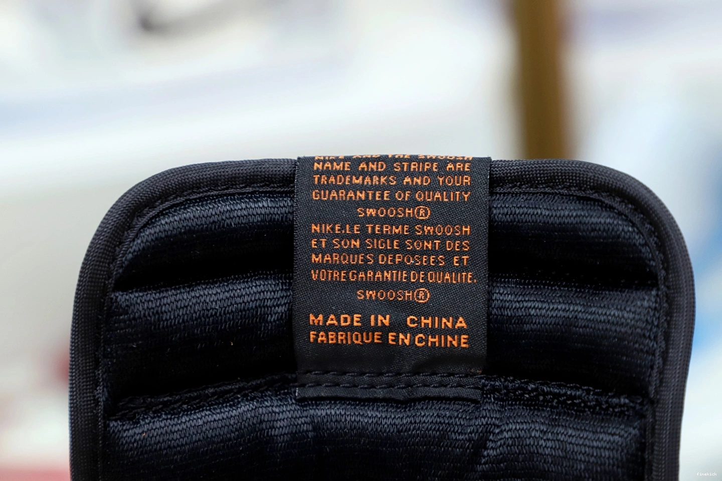 3.0' BACKBOARD OG HIGH 'SHATTERED JORDAN AIR 1 RETRO 0107